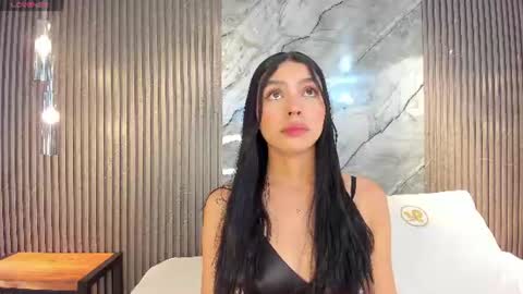 Snapshot of hanna_stell chatting on 07-27-26, 12:01 Hanna S online show from 07-27-26, 12:01