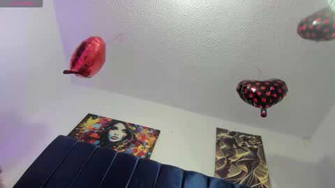 Snapshot of hanna_wish chatting on 11-21-25, 01:21 Hanna online show from 11-21-25, 01:21