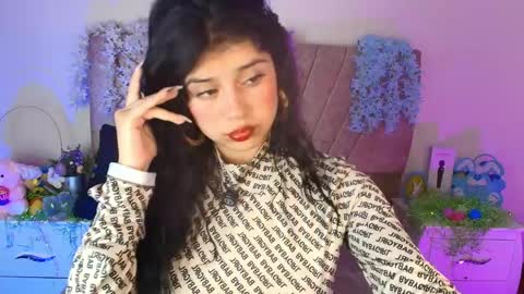 Hanna 3 online show from 04-15-26, 12:34