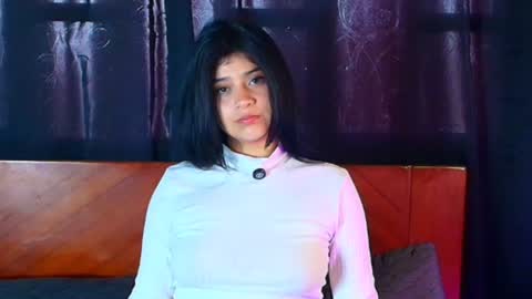 Snapshot of hannaa_cute chatting on 06-30-26, 05:58 Hanna 3 online show from 06-30-26, 05:58