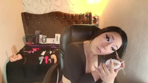 Snapshot of hannacarterr chatting on 07-26-26, 01:51 Hanna online show from 07-26-26, 01:51