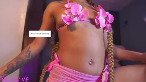 Hanna online show from 06-18-26, 12:44