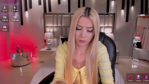  Hanna Connor  online show from 12-13-25, 08:14