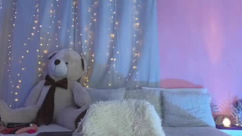 Snapshot of hannacruzsj chatting on 11-13-25, 09:14 hannacruzsj online show from 11-13-25, 09:14