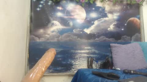 SARA  online show from 02-20-25, 04:07