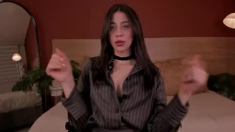 Snapshot of hannah_brady chatting on 11-12-25, 11:14 Hannah online show from 11-12-25, 11:14