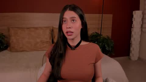 Snapshot of hannah_brady chatting on 11-20-25, 11:59 Hannah online show from 11-20-25, 11:59