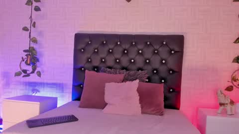 Snapshot of hannah_jonhson_1 chatting on 02-04-25, 03:26 Hannah online show from 02-04-25, 03:26