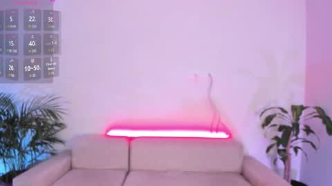 Snapshot of hannah_jonhson_1 chatting on 11-23-25, 09:47 Hannah online show from 11-23-25, 09:47