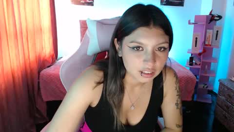 hannah_swet online show from 02-12-25, 09:54