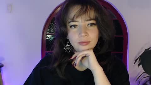 Hannah online show from 12-19-24, 03:29