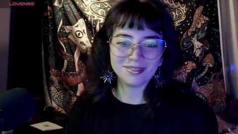 Hannah online show from 11-12-25, 02:45