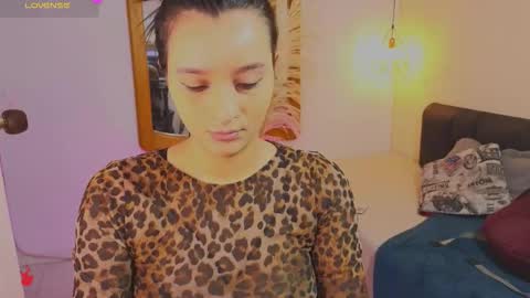 Hannah Williams online show from 02-01-26, 02:43