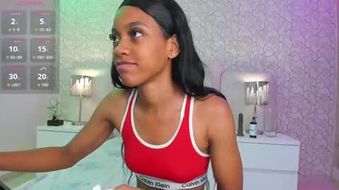 Snapshot of hannah_willian chatting on 05-12-26, 11:51 online show from 05-12-26, 11:51