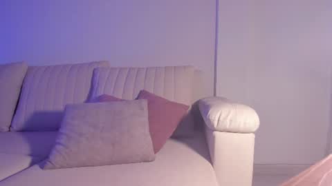 Hannah  online show from 07-09-26, 11:25