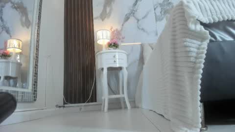 Hannahill69 online show from 11-29-25, 05:32