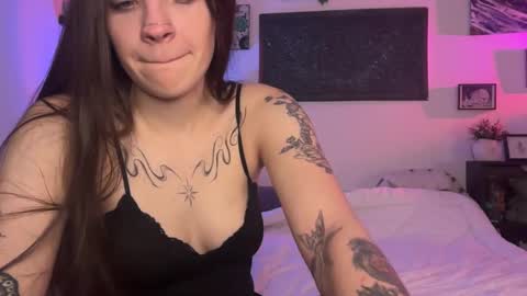 Hannah Taylor online show from 02-17-26, 09:43