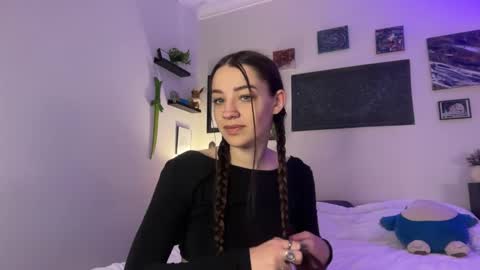 Hannah Taylor online show from 02-21-26, 09:49