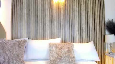 Snapshot of hannapaola chatting on 06-25-26, 10:36 HannaPaola online show from 06-25-26, 10:36