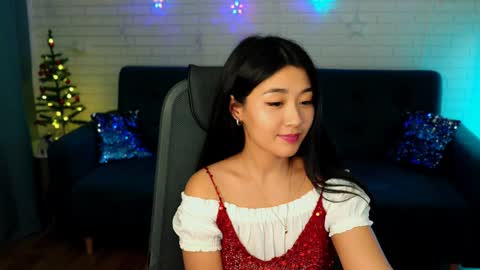 Snapshot of hannarosie chatting on 12-17-24, 04:32 hannarosie online show from 12-17-24, 04:32