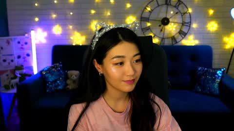 Snapshot of hannarosie chatting on 12-31-24, 04:25 hannarosie online show from 12-31-24, 04:25