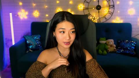 Snapshot of hannarosie chatting on 01-18-25, 08:51 hannarosie online show from 01-18-25, 08:51