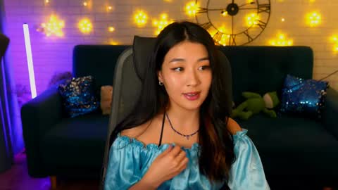Snapshot of hannarosie chatting on 02-03-25, 03:59 hannarosie online show from 02-03-25, 03:59