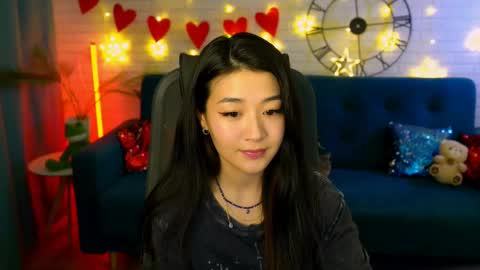 Snapshot of hannarosie chatting on 02-19-25, 07:16 hannarosie online show from 02-19-25, 07:16
