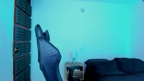 Hanna  online show from 02-11-26, 09:31