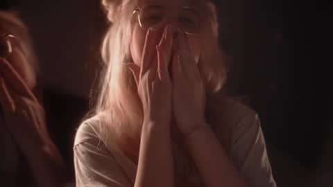 Hanna online show from 12-28-24, 02:11