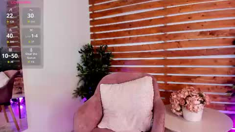 Snapshot of hannawilliams_ chatting on 06-13-26, 09:13 Hanna Williams online show from 06-13-26, 09:13