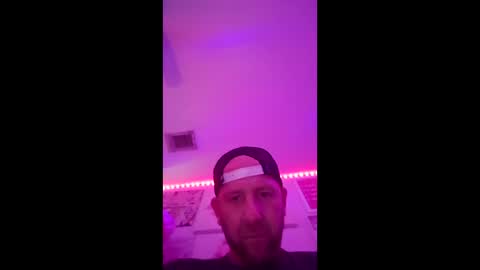 hannersjames48 online show from 05-27-26, 02:30