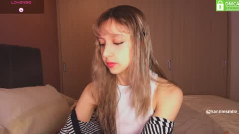 Hannie  online show from 07-14-26, 02:05