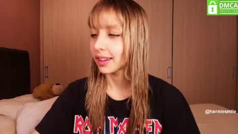 Hannie  online show from 08-06-26, 02:02