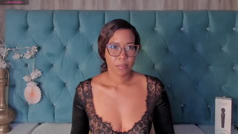 Snapshot of hannnafoxx chatting on 01-07-25, 10:11 online show from 01-07-25, 10:11