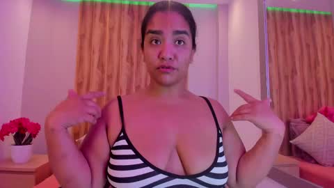 Snapshot of hannnasmith chatting on 06-06-26, 07:07 Hanna online show from 06-06-26, 07:07