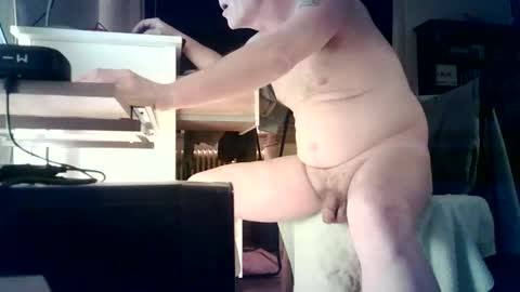 Hannsi64 online show from 02-16-26, 07:43