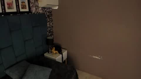 Snapshot of hanny_bliss chatting on 12-14-25, 11:37 Hanny online show from 12-14-25, 11:37