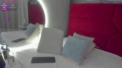 Hanny  online show from 02-17-26, 02:30