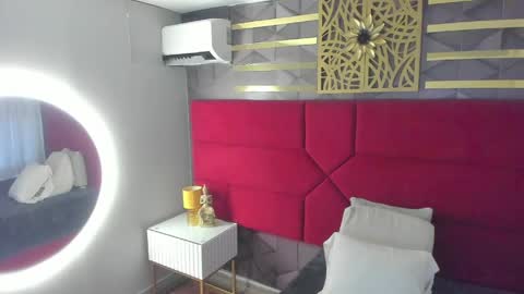 Snapshot of hanny_bliss chatting on 04-25-26, 11:13 Hanny online show from 04-25-26, 11:13
