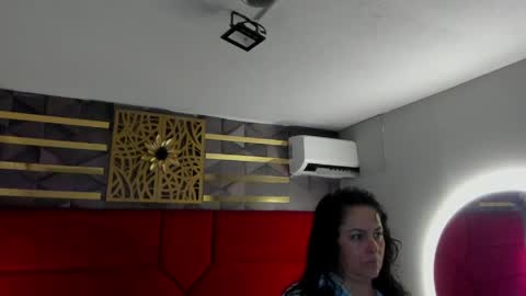 Snapshot of hanny_bliss chatting on 04-30-26, 11:38 Hanny online show from 04-30-26, 11:38
