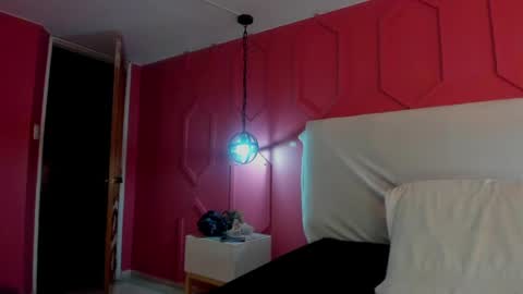 Snapshot of hanny_bliss chatting on 05-15-26, 11:39 Hanny online show from 05-15-26, 11:39