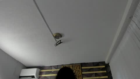 Snapshot of hanny_bliss chatting on 06-17-26, 11:23 Hanny online show from 06-17-26, 11:23