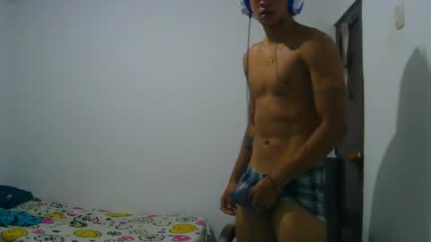 Snapshot of hansel_take chatting on 05-09-26, 06:13 hansel_take online show from 05-09-26, 06:13