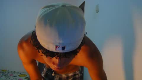 Snapshot of hansel_take chatting on 05-10-26, 07:41 hansel_take online show from 05-10-26, 07:41
