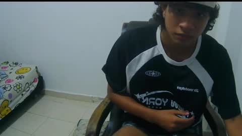 Snapshot of hansel_take chatting on 06-03-26, 08:14 hansel_take online show from 06-03-26, 08:14