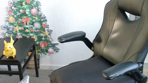 charly online show from 12-21-25, 01:18