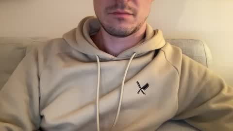 Snapshot of hansimglueck696969 chatting on 11-17-25, 10:26 hansimglueck696969 online show from 11-17-25, 10:26