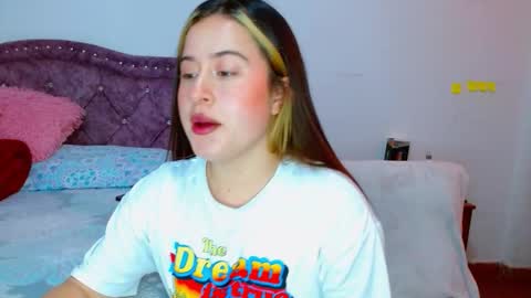 isabella   online show from 11-06-25, 06:20