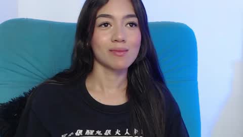 Snapshot of hantonella chatting on 12-13-24, 04:16 Anto online show from 12-13-24, 04:16